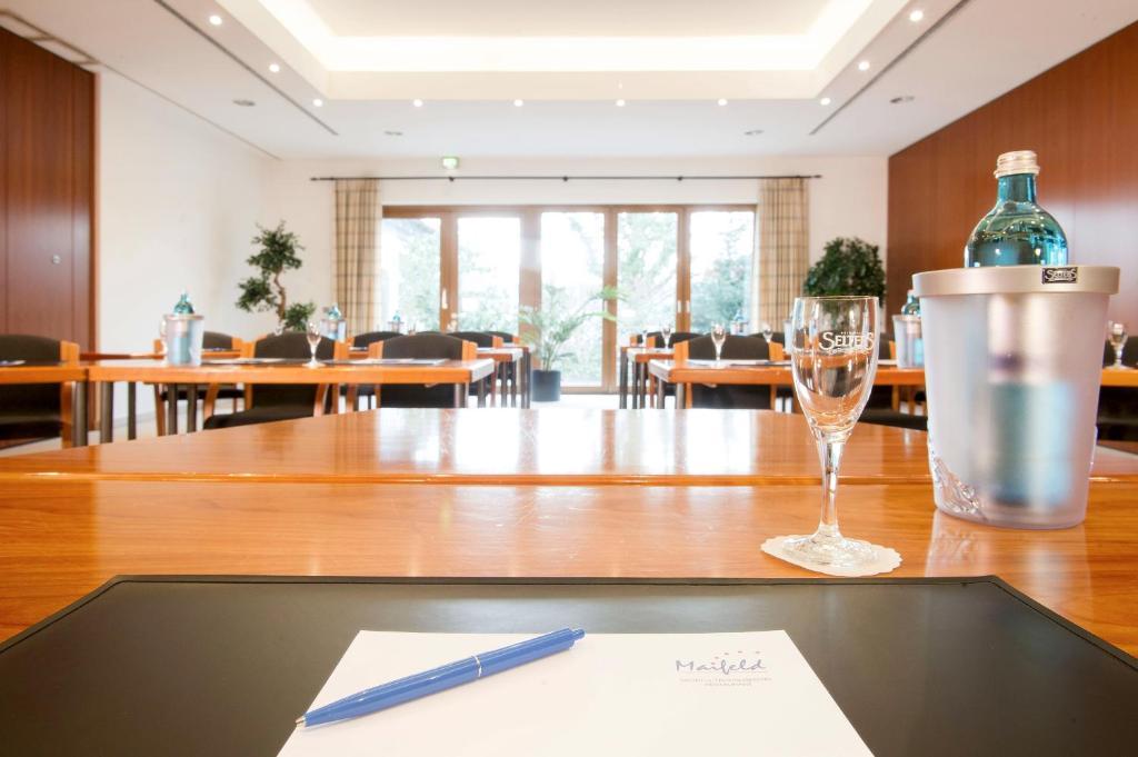 Maifeld Sport- Und Tagungshotel Werl Bagian luar foto
