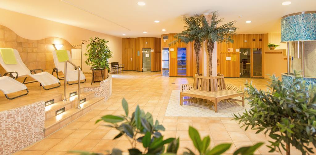 Maifeld Sport- Und Tagungshotel Werl Bagian luar foto