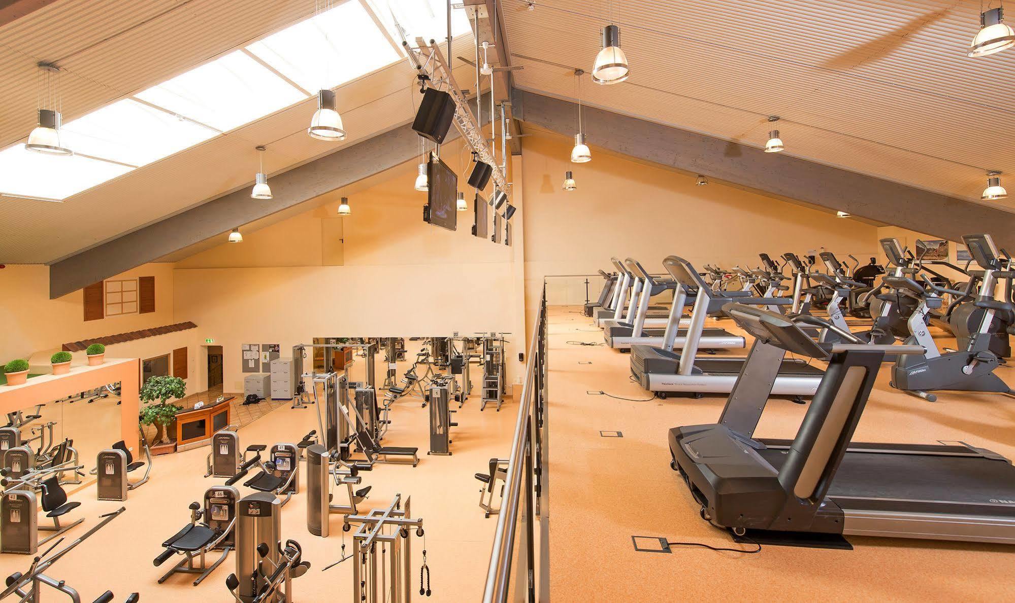 Maifeld Sport- Und Tagungshotel Werl Bagian luar foto